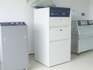 英特寶-氙燈老化機(jī)和紫外老化機(jī)